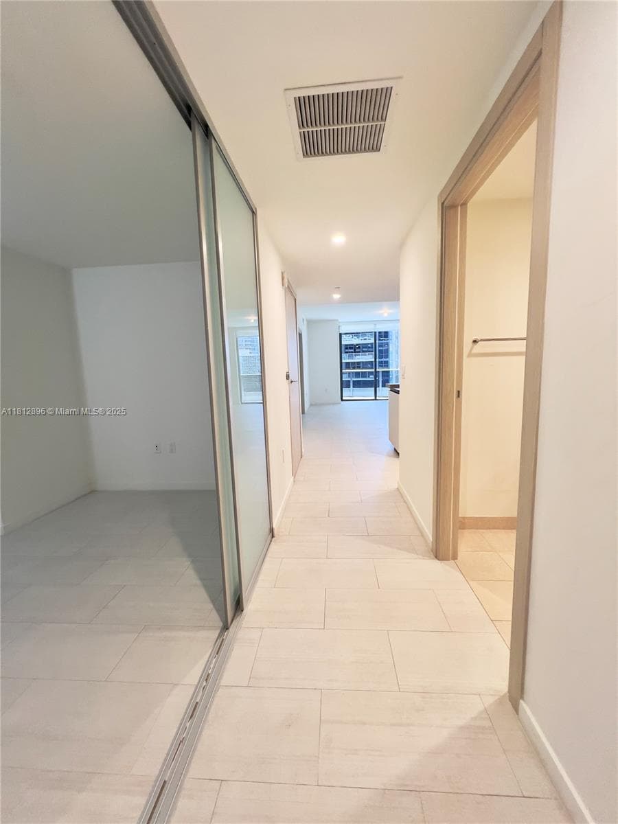 Brickell Flatiron Unit 2205 condo rented at 1000 Brickell Plz # 2205, Miami FL 33131