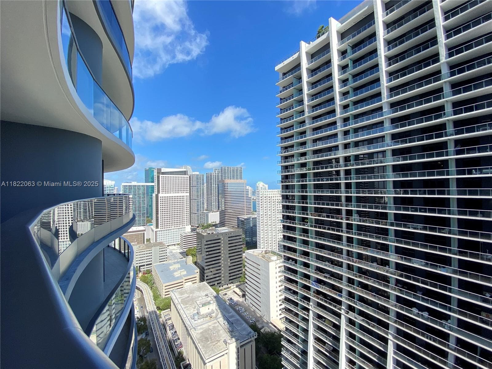 Brickell Flatiron Unit 3807 condo rented at 1000 Brickell Plaza # 3807, Miami FL 33131