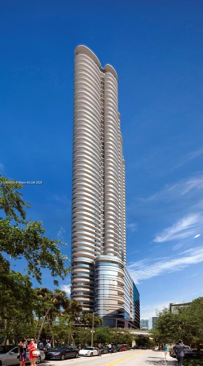 Brickell Flatiron Unit 3010 condo for sale at 1000 Brickell Plz # 3010, Miami FL 33131