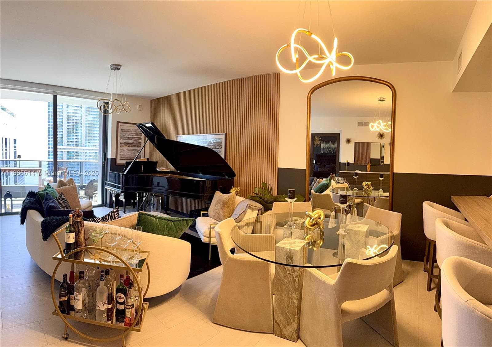 Brickell Flatiron Unit 4803 condo rented at 1000 Brickell Plz # 4803, Miami FL 33131