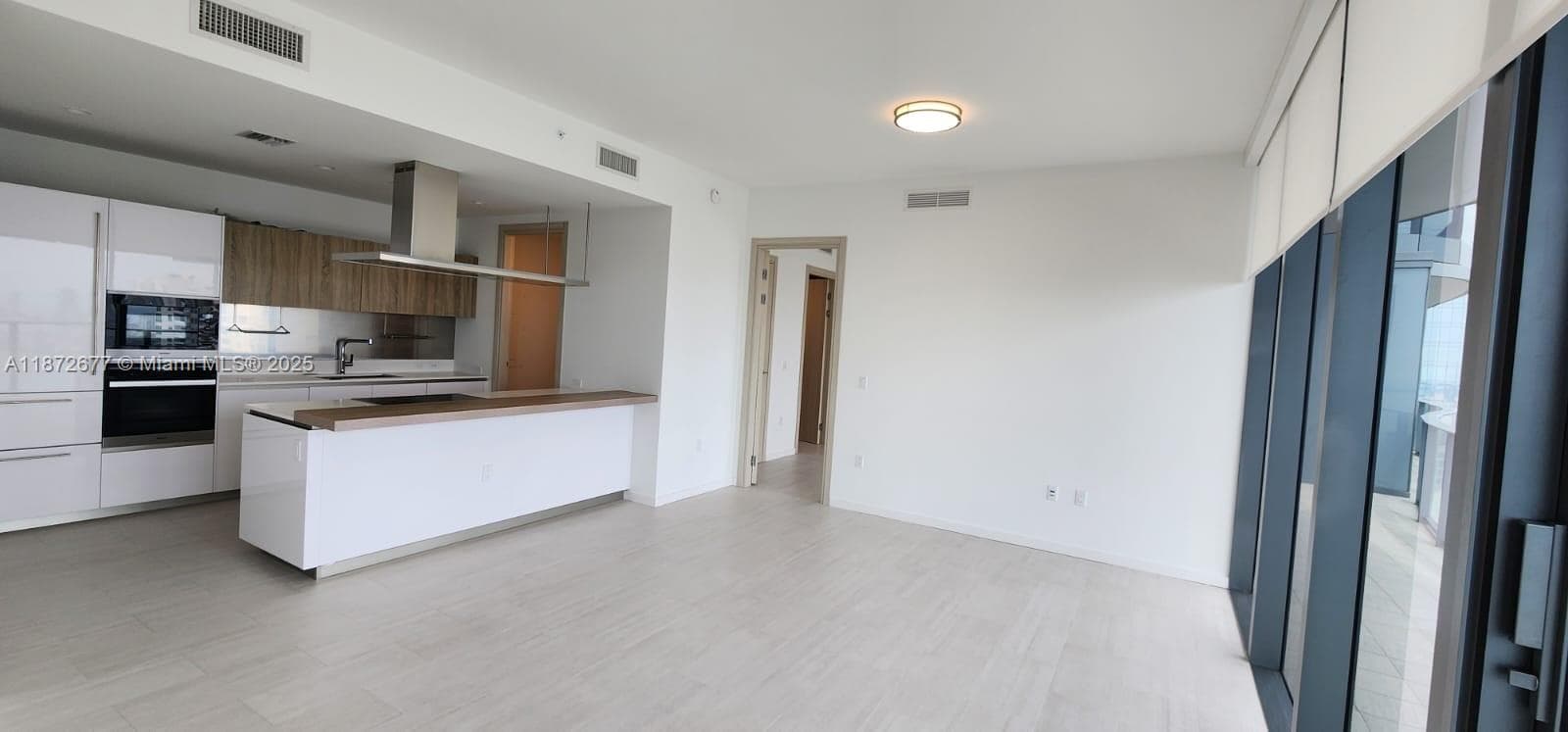 Brickell Flatiron 1000 Brickell Plz condo rented at 1000 Brickell Plz, Miami FL 33131