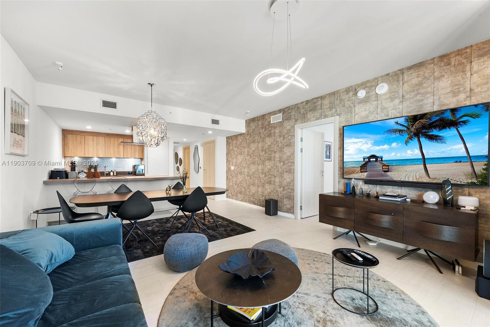 Brickell Flatiron Unit 4705 condo rented at 1000 Brickell Plz # 4705, Miami FL 33131