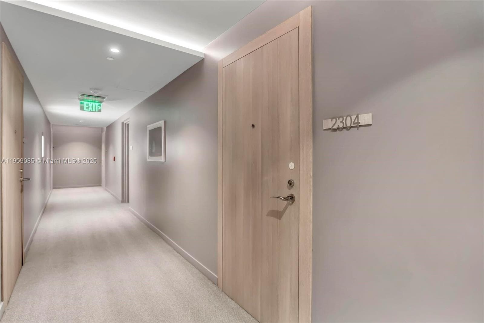 Brickell Flatiron Unit 2304 condo rented at 1000 Brickell Plz # 2304, Miami FL 33131