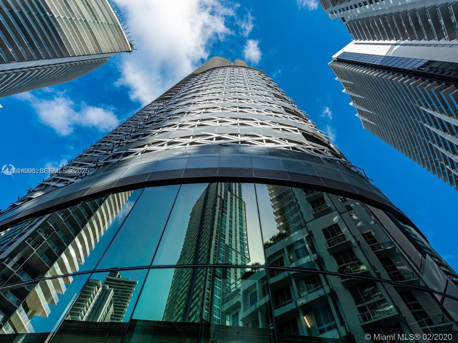 Brickell Flatiron Unit 3501 condo rented at 1000 Brickell Plaza # 3501, Miami FL 33131