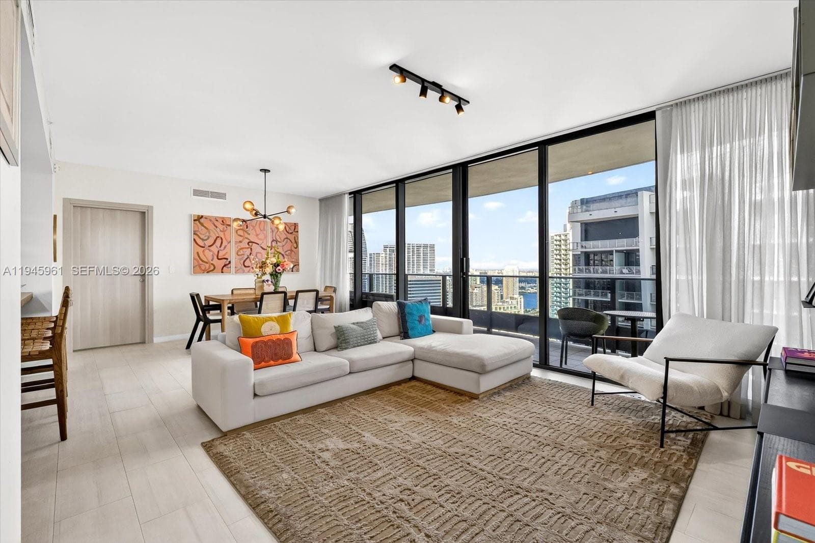 Brickell Flatiron Unit 4809 condo pending at 1000 Brickell Plaza # 4809, Miami FL 33131