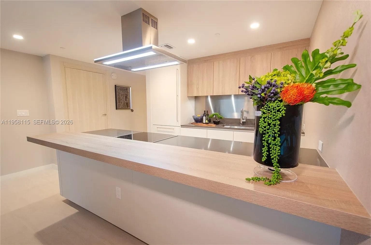 Brickell Flatiron Unit 4207 condo rented at 1000 Brickell Plz # 4207, Miami FL 33131
