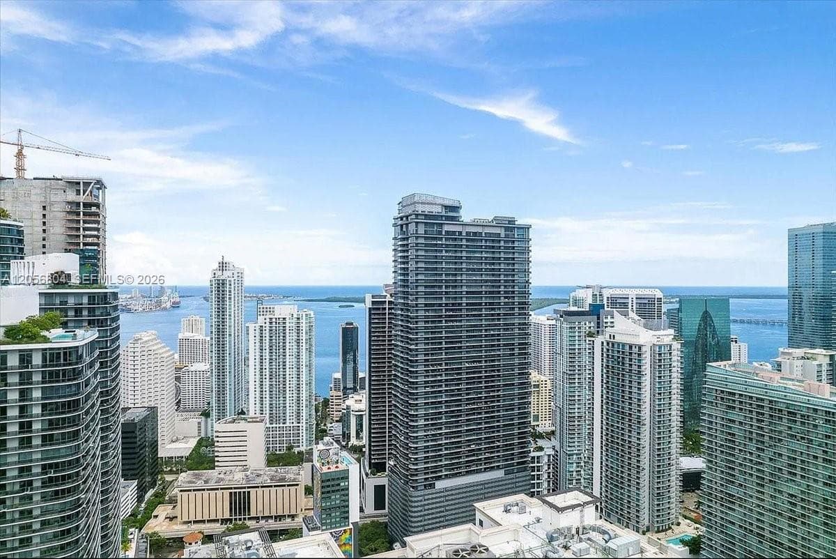 Brickell Flatiron Unit 3211 condo for rent at 1000 Brickell Plz # 3211, Miami FL 33131