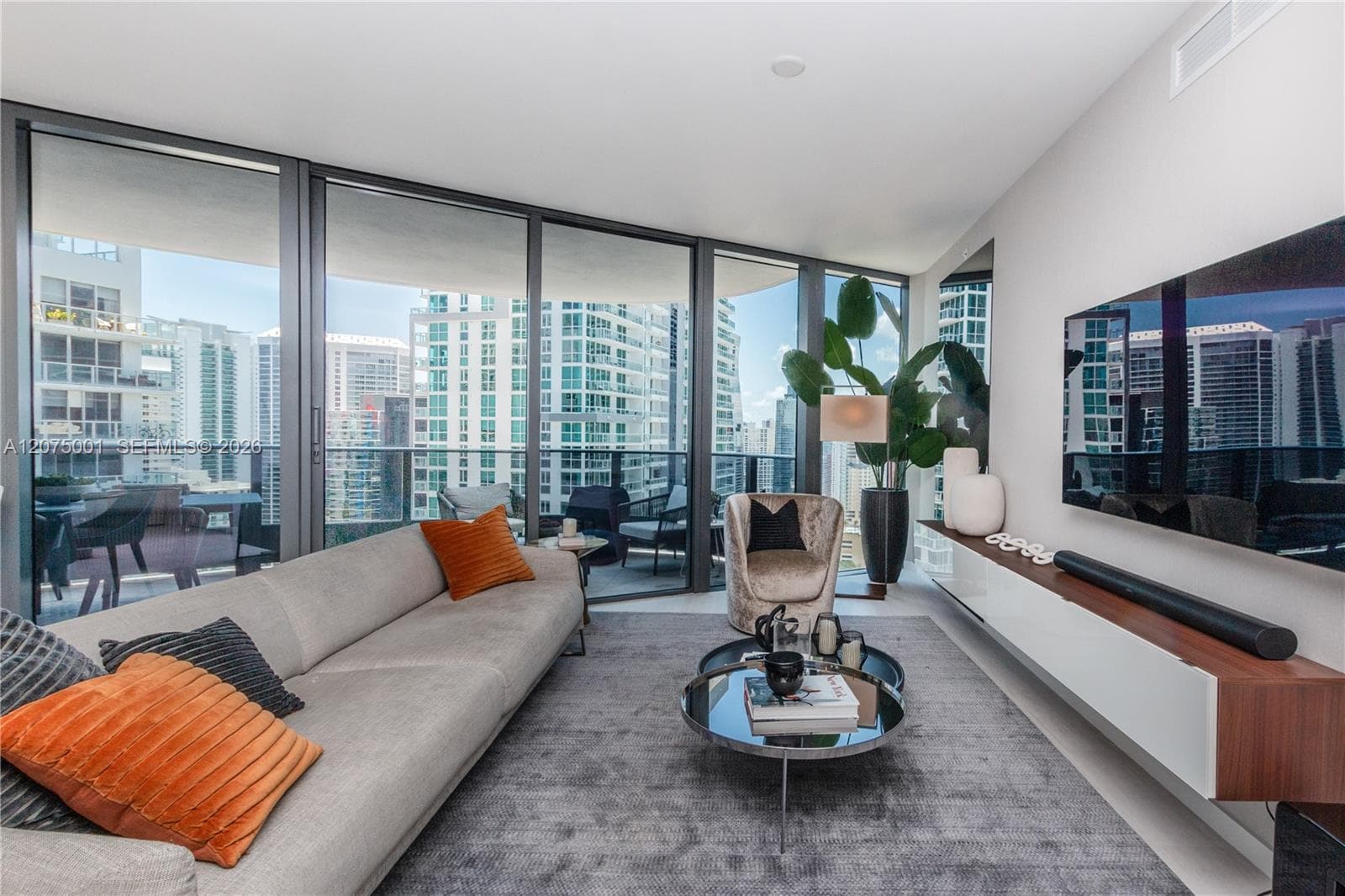 Brickell Flatiron Unit 3201 condo for rent at 1000 Brickell Plz # 3201, Miami FL 33131
