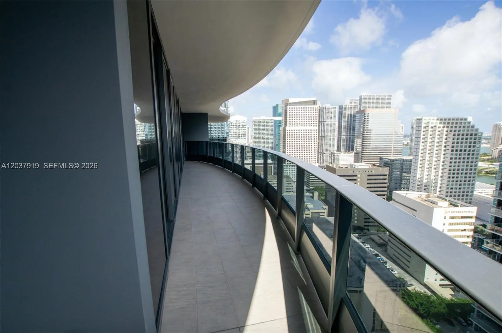 Brickell Flatiron Unit 2809 condo for rent at 1000 Brickell Plaza # 2809, Miami FL 33131